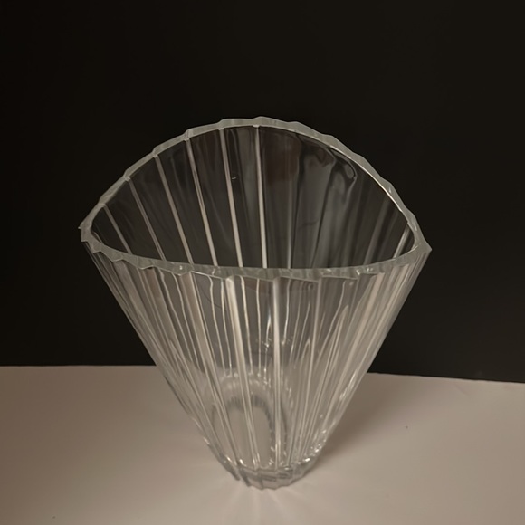 Shell vase - Picture 4 of 4